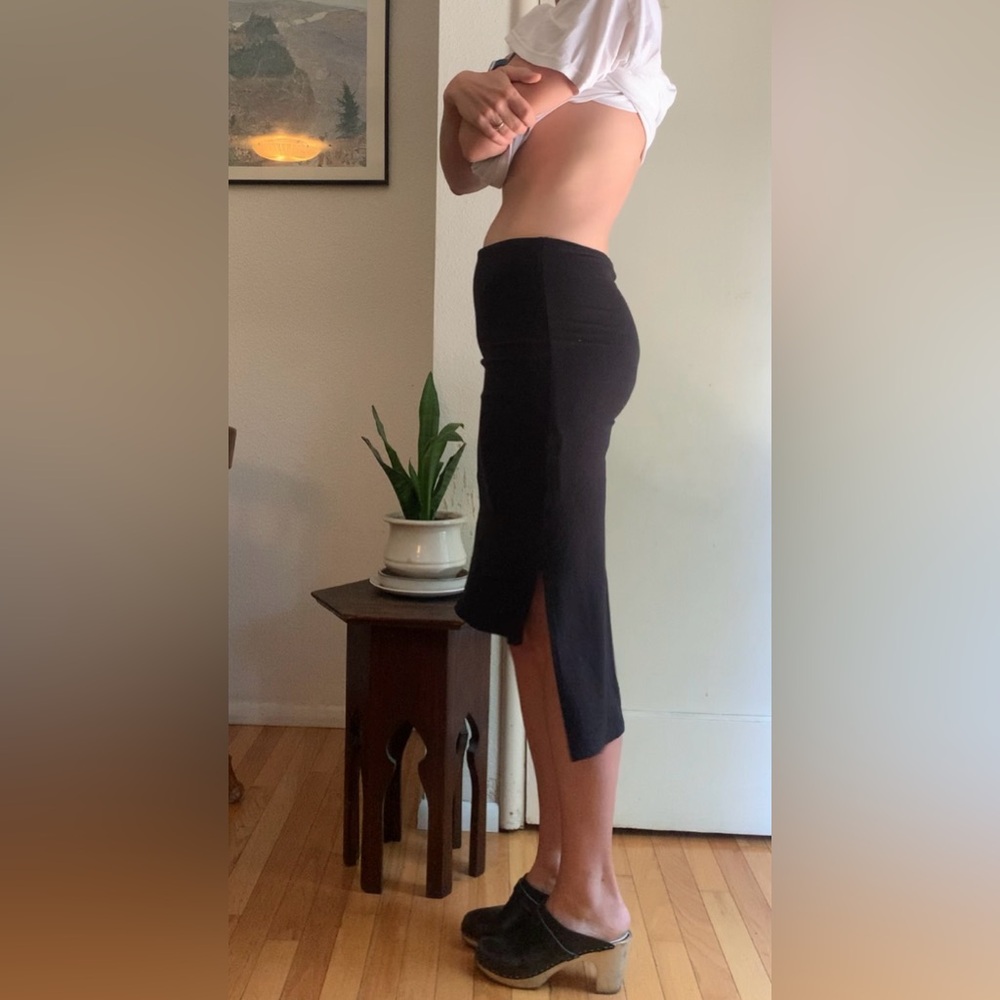 Bamboo Black Slim-fit Pencil Skirt